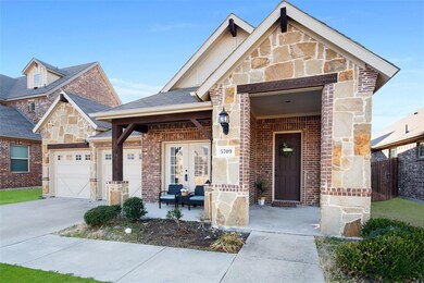 5709 Petunia Ln, Rowlett, TX 75089 - photo 2