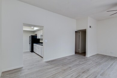 04-LIVING:DINING AREA AND KITCHEN