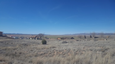 22520 N Malapai Ridge Rd, Paulden, AZ 86334 - photo 7