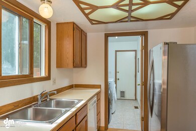 3156 Tayshee Cir, Anchorage, AK 99504 - photo 5