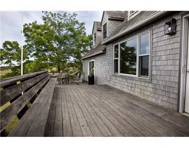 Patio/Deck. Large deck, great for entertaining.