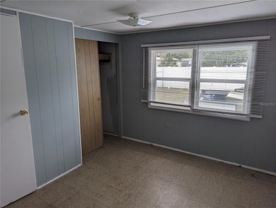 9810 Vaughn St, Gibsonton, FL 33534 - photo 6