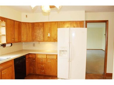 2518 Symington Ave, Columbus, OH 43204 - photo 7