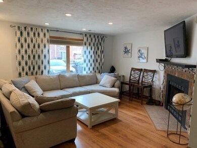 156 Quincy Shore Dr unit 71, Quincy, MA 02171 - photo 3