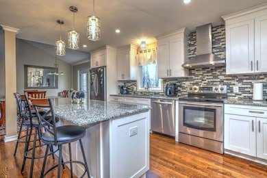 27 Osborn Ln, Monroe, CT 06468 - photo 2