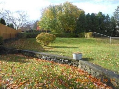 10 Cutler St, Lawrence, MA 01843 - photo 5