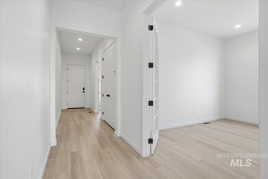 1341 White Cliffs St, Middleton, ID 83644 - photo 4