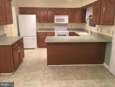 287 Creekside Way, Front Royal, VA 22630 - photo 4