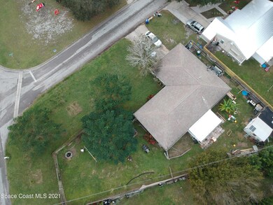 102 Indian Ave, Sebastian, FL 32958 - photo 2