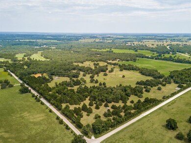 001 Burrows Chapel Rd, Whitesboro, TX 76273 - photo 2