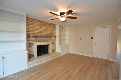 301 Linwood Dr, Jacksonville, NC 28546 - photo 5