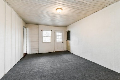 1938 N Nevada Ave, Davenport, IA 52804 - photo 4