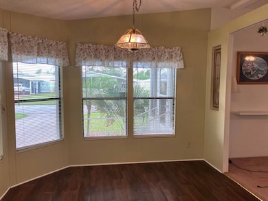 574 Montego Bay Dr unit TW-117, Lake Wales, FL 33859 - photo 5