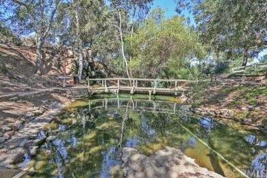 24996 Butterchurn Rd, Wildomar, CA 92595 - photo 3