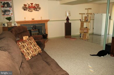 62 Yew Rd, Essex, MD 21221 - photo 7