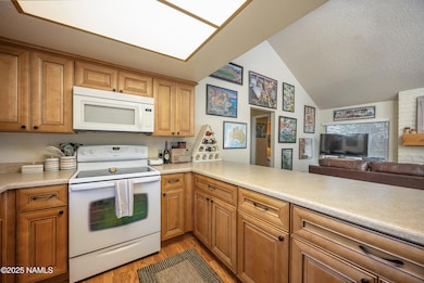 17980 S Walapai Rd unit 21B, Flagstaff, AZ 86017 - photo 3