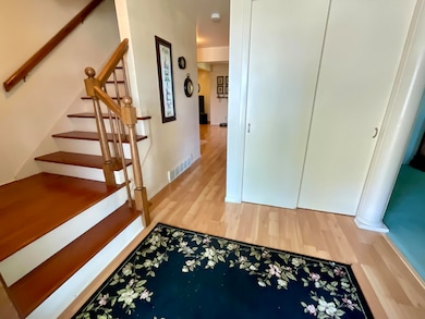 3124 N Koning Dr, Sheboygan, WI 53083 - photo 2