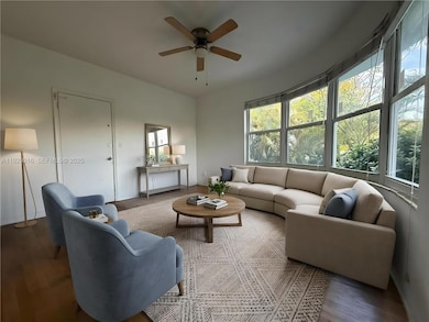 315 W 28th St unit 1, Miami Beach, FL 33140 - photo 3