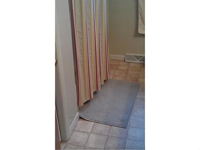 3018 S Catherine St, Lansing, MI 48911 - photo 3