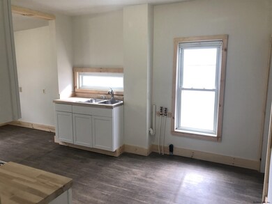 80 Lawrence St, Glens Falls, NY 12801 - photo 4