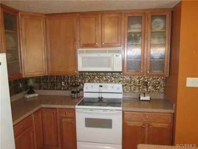 8000 Neighborly Ln, Quinton, VA 23141 - photo 3