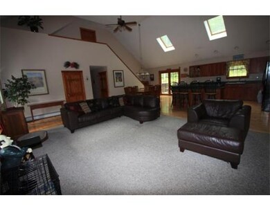 22 Springdale Rd unit 22, Jefferson, MA 01522 - photo 5