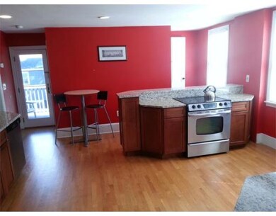 332 High St unit 332, Newburyport, MA 01950 - photo 5