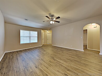 unlisted-address, Broken Arrow, OK 74011 - photo 5