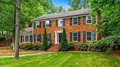 1904 Hobbs Rd, Greensboro, NC 27410 - photo 3