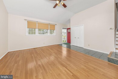 70 Pleasant Valley Dr, West Deptford, NJ 08096 - photo 4