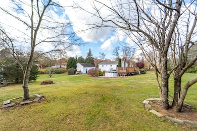 496 Boston Post Rd, East Lyme, CT 06333 - photo 6