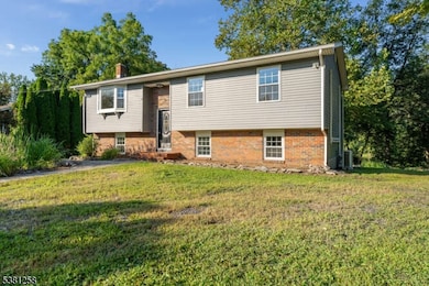 13 Susquehanna Ln, Columbia, NJ 07832 - photo 2