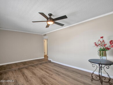 02-Living room (2)
