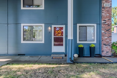 2215 Poplar Dr unit 2, Medford, OR 97504 - photo 6