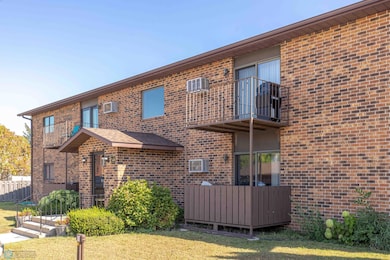 2419 25 1 2 Ave S unit 205, Fargo, ND 58103 - photo 2