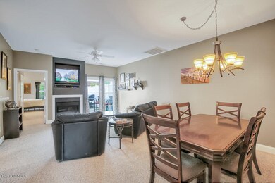 1676HoneyBeeLane,4-8
