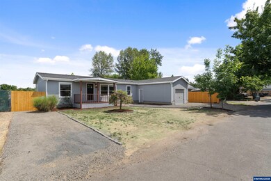 382 Chadbourne Ln NE, Salem, OR 97301 - photo 2