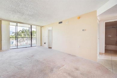 1000 Cove Cay Dr unit 2C, Clearwater, FL 33760 - photo 6