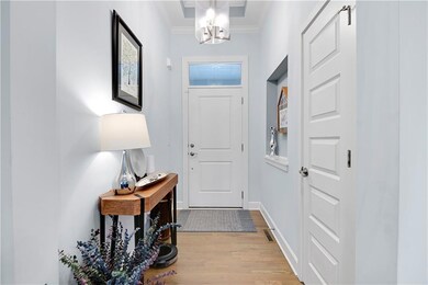 4506 Lakecrest Dr, Shawnee, KS 66218 - photo 5