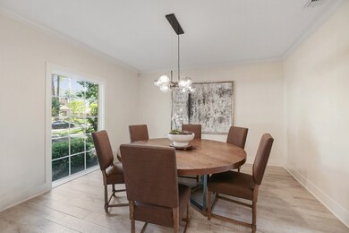 12326 Tunbridge Ln, Houston, TX 77024 - photo 3