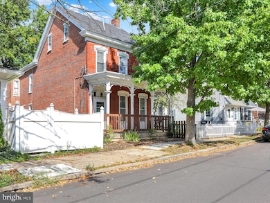 839 South St unit 112, Pottstown, PA 19464 - photo 2