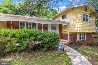 6846 Nashville Rd, Lanham, MD 20706 - photo 3