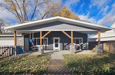 201 O St, Aurora, NE 68818 - photo 2