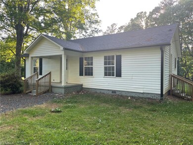 248 Bondurant Rd, Asheboro, NC 27205 - photo 2