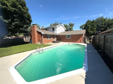 1017 Stinson Ave, Mattoon, IL 61938 - photo 3