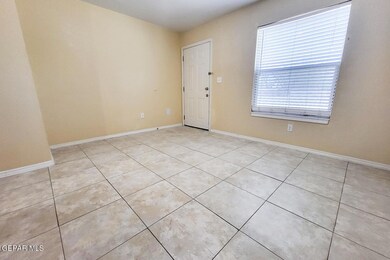 7365 N North Loop Dr unit 2, El Paso, TX 79915 - photo 2