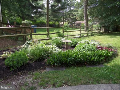 832 Monticello Place, Lansdale, PA 19446 - photo 4