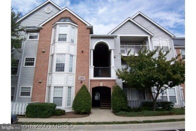 4409 Silverbrook Ln unit I203, Owings Mills, MD 21117 - photo 2