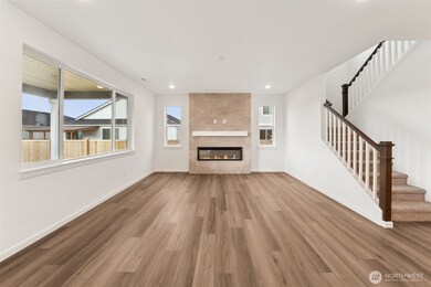 723 S Davis St unit 103, Buckley, WA 98321 - photo 3