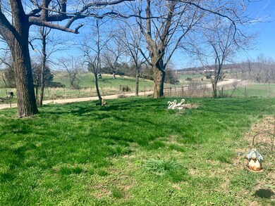 1030 Sampson RD Niangua MO 65713